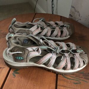 Keen Waterproof‎ Hiking Sandals size 7.5 closed toe adjustable